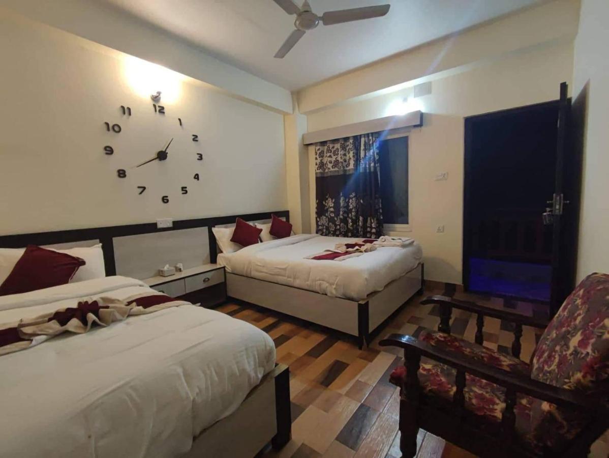 Hotel Kajiinn Pokhara Exterior foto